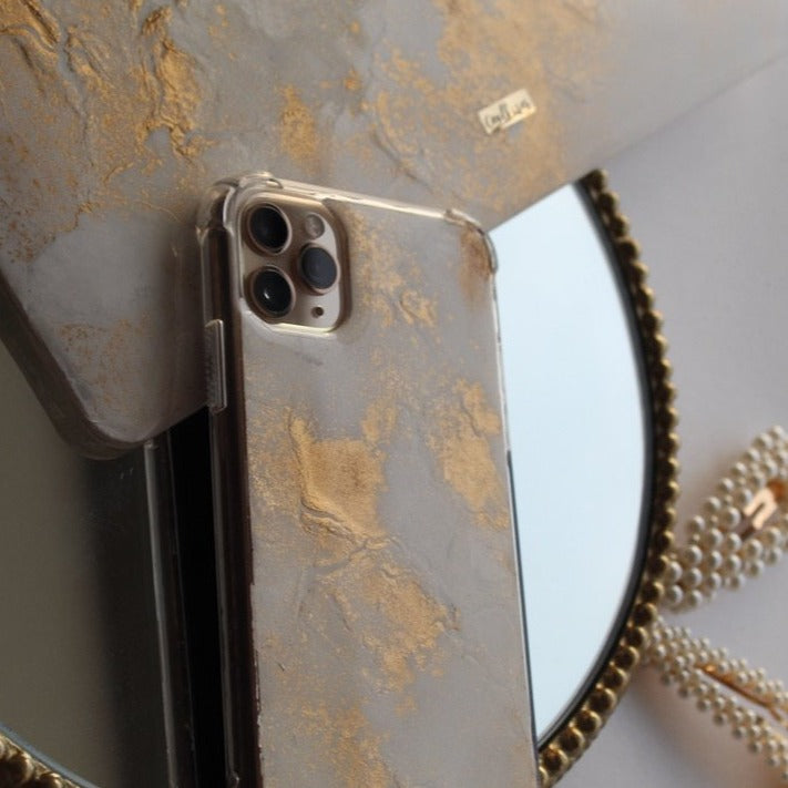 WHITE MARBLE